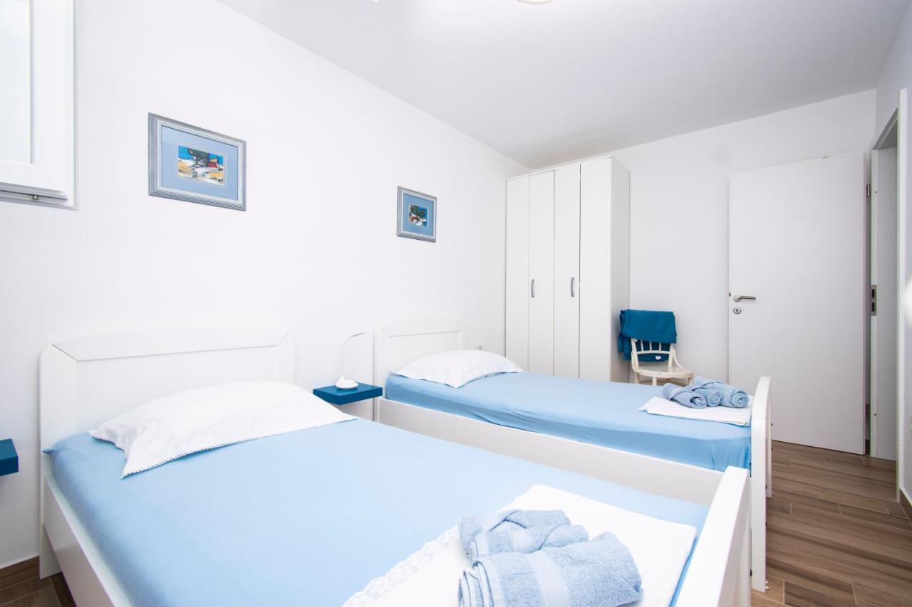 Holiday Home Ivana Brodarica  Exterior foto