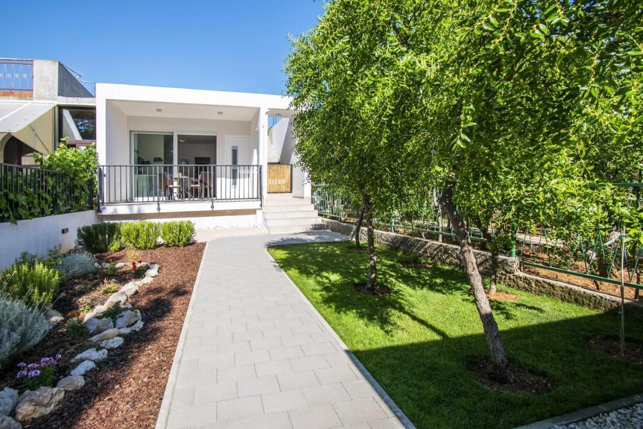 Holiday Home Ivana Brodarica  Exterior foto