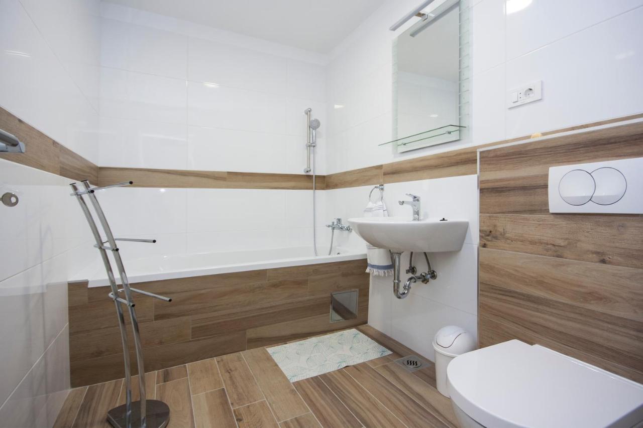 Holiday Home Ivana Brodarica  Exterior foto